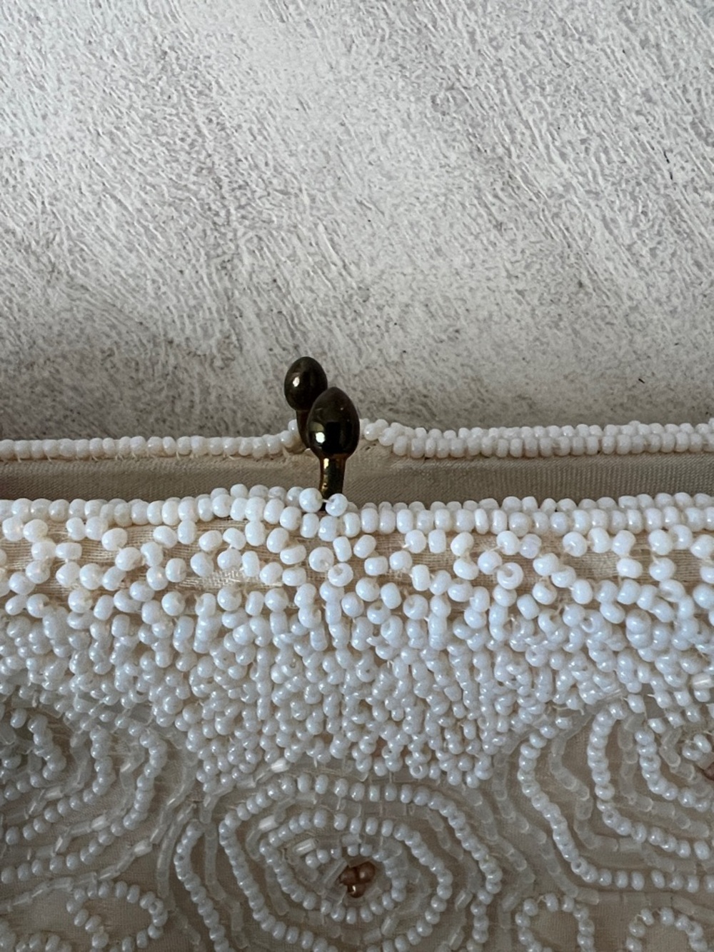 Vintage Walborg Hand Made Belgium Off White Beaded Clutch Hand Bag Gold Clasp - Picture 7 of 7